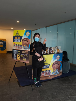 QUAKER “ALL IN ONE & COOKIES” BOOTH